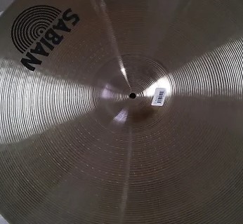 Sabian APX 24" Ride 3.jpg