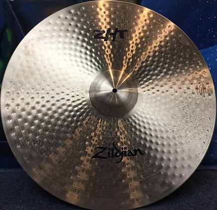 Zildjian ZHT 24" Ride 1.jpg