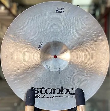 Istanbul Mehmet Sultan 16" Crash 3.jpg