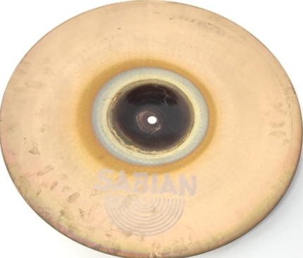 Sabian Wild 900 16" Medium Crash 3.png