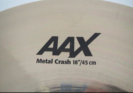 Sabian AAX 18" Metal Crash 2.jpg