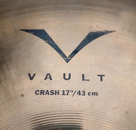 Sabian Vault 17 Crash 2.jpg