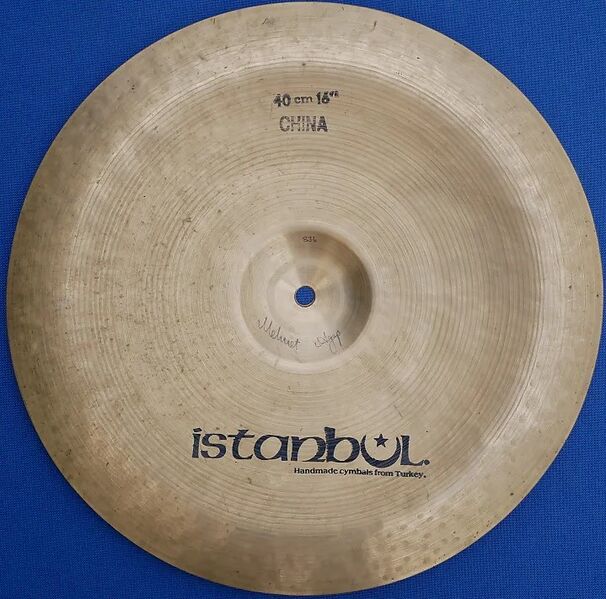 File:Istanbul 16" China 4.jpg