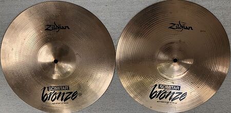 Zildjian Scimitar Bronze 14" Hi-Hat 1.jpg