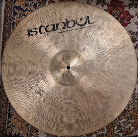 Istanbul 22" Heavy Ride 1.jpg