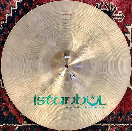 Istanbul 17" Medium Crash 3.jpg