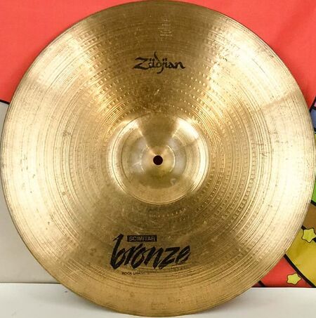 Zildjian Scimitar Bronze 18" Rock Crash 1.jpg