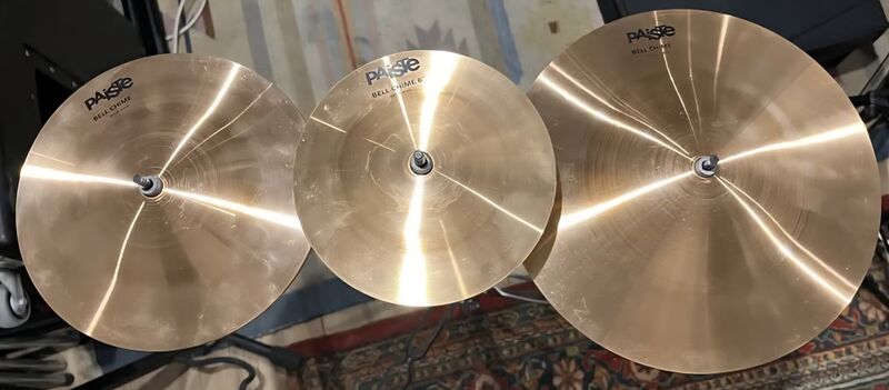 File:Bell Chime Family.jpg