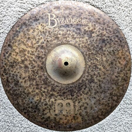 Meinl Byzance Extra Dry 17" Thin Crash 1.jpg