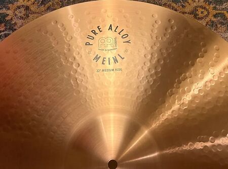 Meinl Pure Alloy 22" Medium Ride 2.jpg