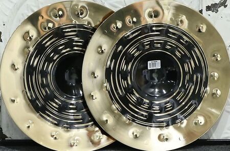 Meinl Classics Custom Dual 14" Hihat 4.jpg