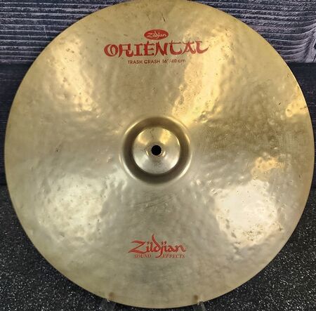 Zildjian Oriental 16 Trash Crash 1.jpg