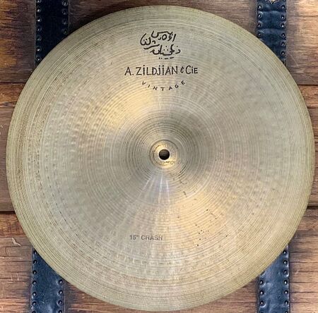 A Zildjian & Cie Vintage 15" Crash 1.jpg