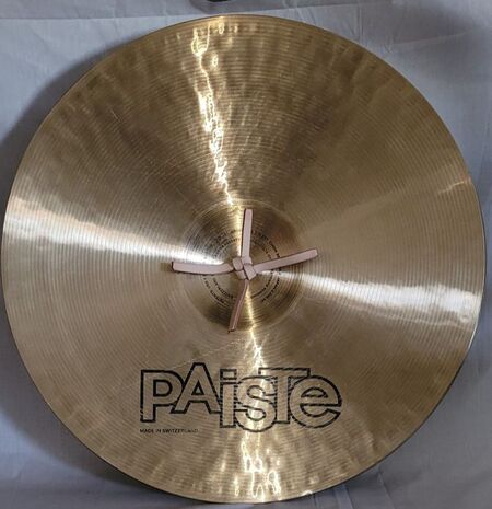 Signature 18 Symphonic Light 3.jpg