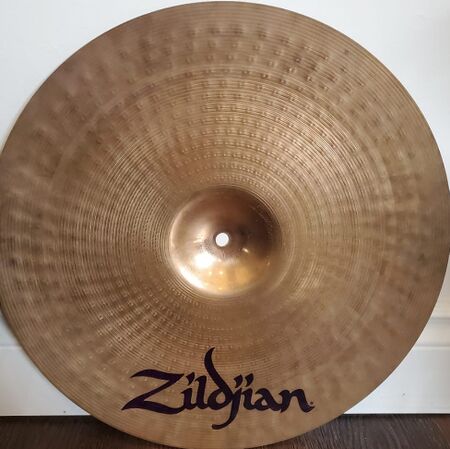 Zildjian Edge 16 Razor Crash 3.jpg