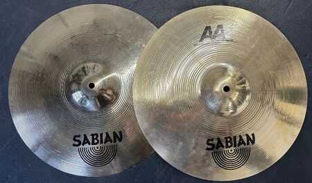 Sabian AA 15 Medium Hats 1.jpg