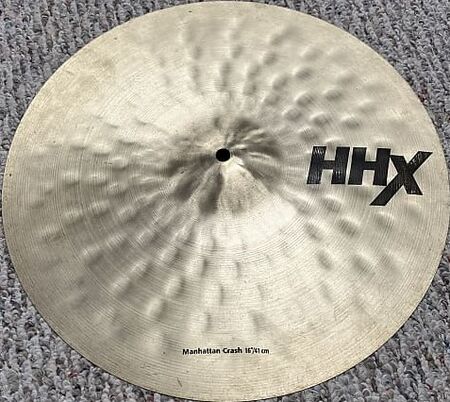 Sabian HHX 16" Manhattan Crash 1.jpg