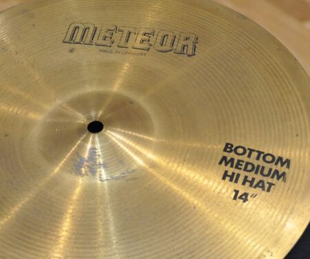 Meinl Meteor 14" Medium Hihat 3.jpg