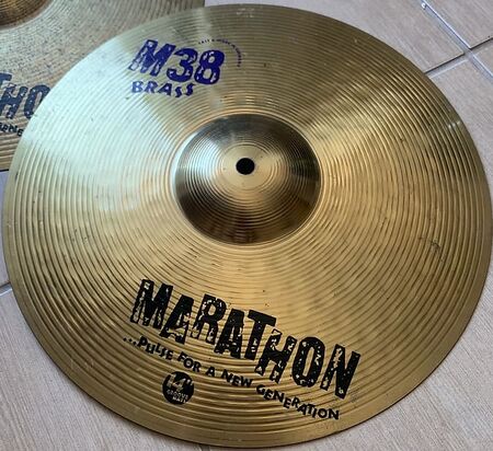 Meinl M38 14 Hihat 3.jpg