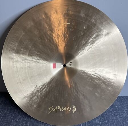 Sabian HHX Anthology 22" High Bell 3.jpg