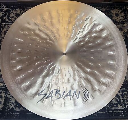 Sabian HHX 22" Tempest 3.jpg