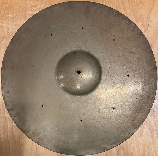 File:Ns12 big bell stambul.jpg