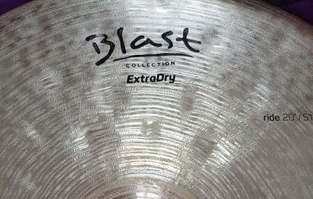 UFIP Blast 20" Extra Dry Ride 2.jpg