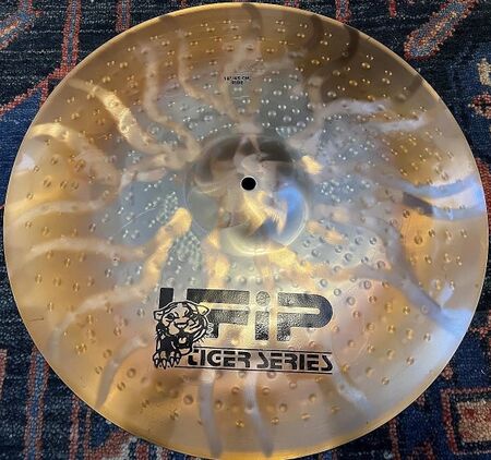 UFIP Tiger 18" Ride 3.jpg