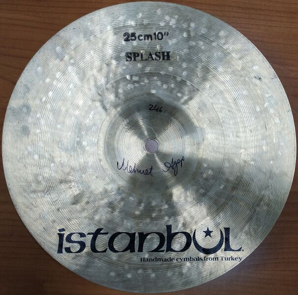 File:Istanbul 10" Splash 2.jpg