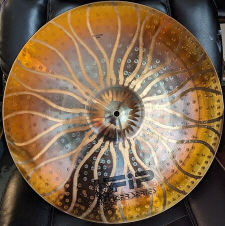 UFIP Tiger 22" Ride 1.jpg