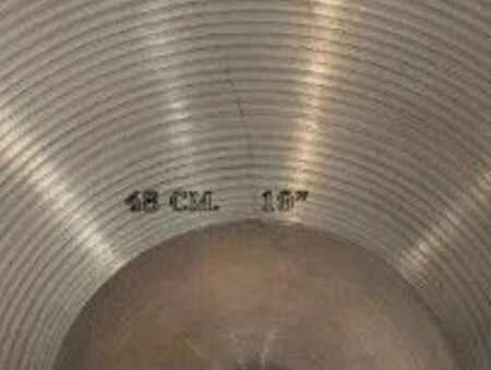 Sabian AA 19" Medium Heavy Ride 2.jpg