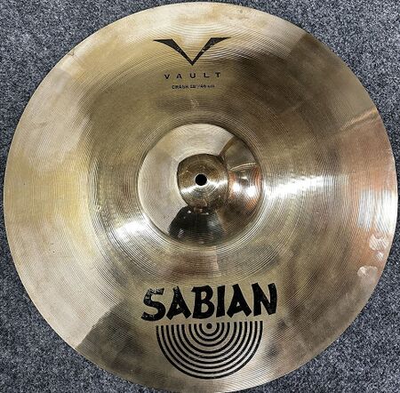 Sabian Vault 18 Crash 1.jpg