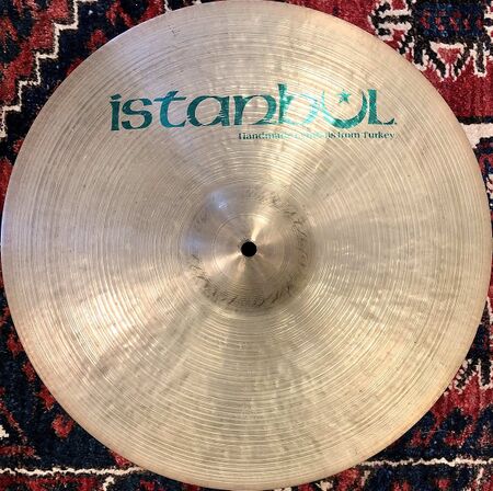 Istanbul 17" Medium Crash 1.jpg