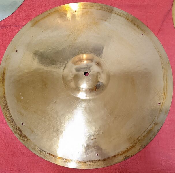 File:PXL 20221013 012928742.jpg