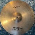 A Zildjian Armand 18 Medium Thin Crash 1.jpg