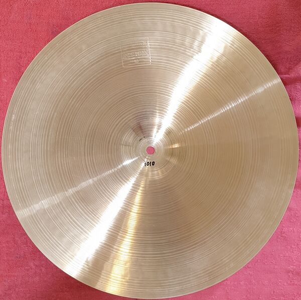 File:PXL 20221125 035433296.jpg