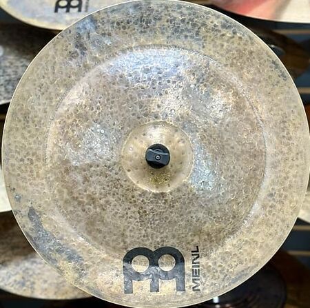 Meinl Byzance Dark 18" China 3.jpg