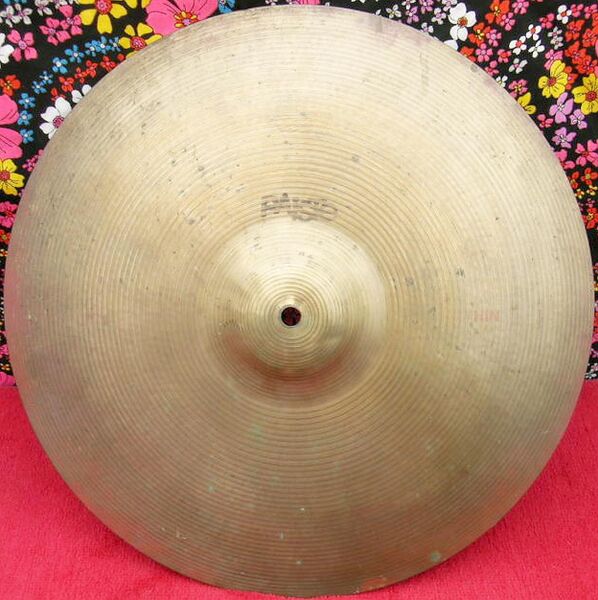 File:Ludwig 16 thin 786g.jpg