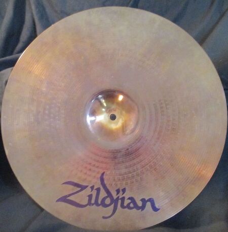 Zildjian Edge 16 Razor Thin Crash 3.jpg