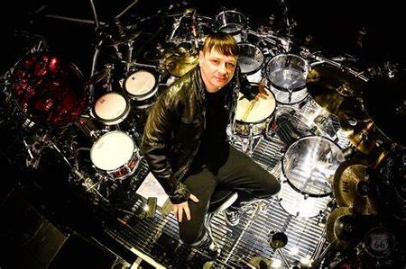 Ray Luzier.jpg