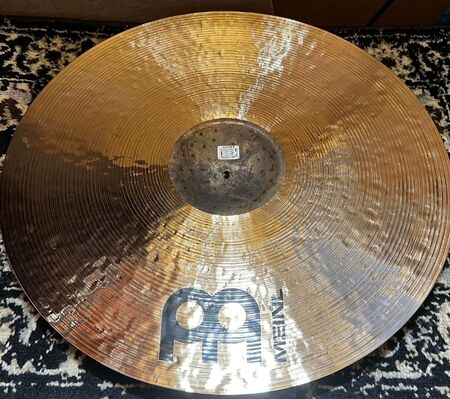 Meinl Byzance Brilliant 22" Polyphonic Ride 3.jpg