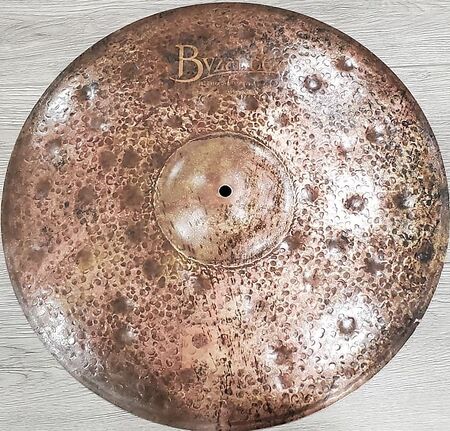 Meinl Byzance Extra Dry 19" Thin Crash 1.jpg