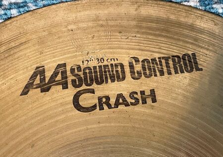 Sabian AA 12 Sound Control Crash 2.jpg