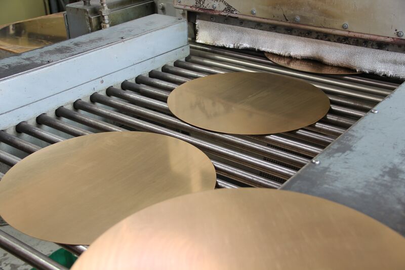 File:B15 Oven Entering.jpg