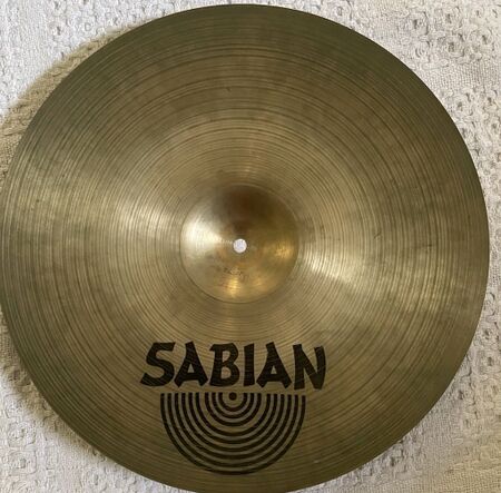 Sabian AA 16" Orchestral Suspended 3.jpg