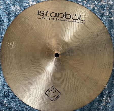 Istanbul Agop Traditional 14 Jazz Hi-Hat 2.jpg
