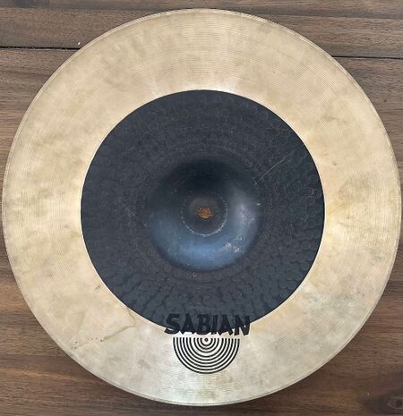 Sabian AAX 18" El Sabor Picante Hand Crash 3.jpg