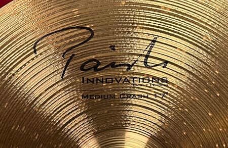Paiste Innovations 17" Medium Crash 2.jpg