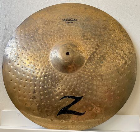 Z Zildjian 22 Light Power Ride 1.jpg