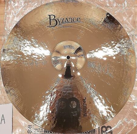 Byzance Brilliant 20" Medium Crash 1.jpg